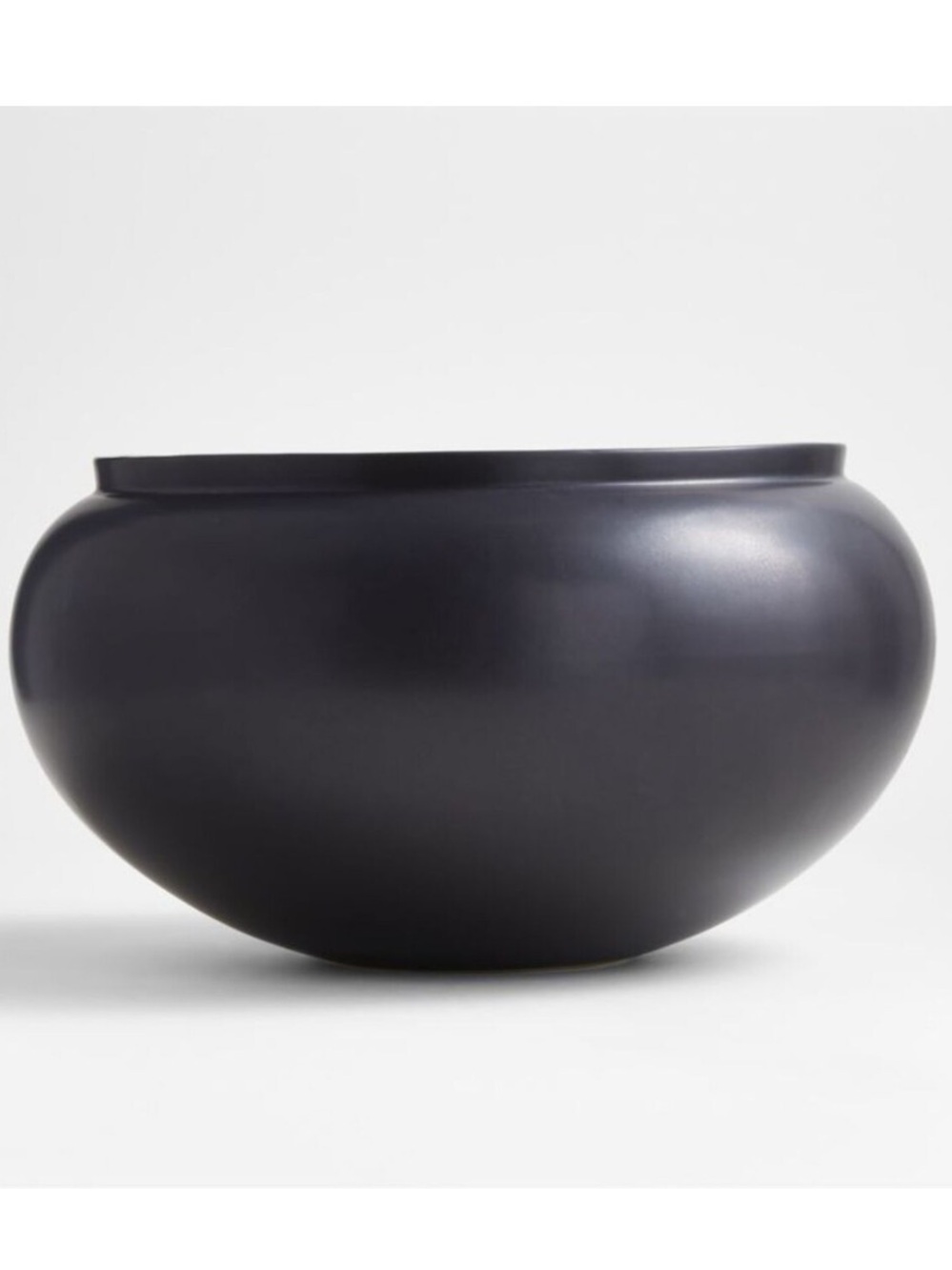 CRATE&BARREL NWT Jimena black ceramic centerpiece bowl